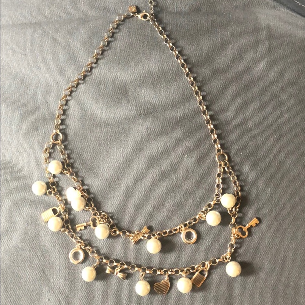 Banana Republic necklace